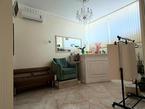 комерційна за адресою Завальна вул., 10-Г