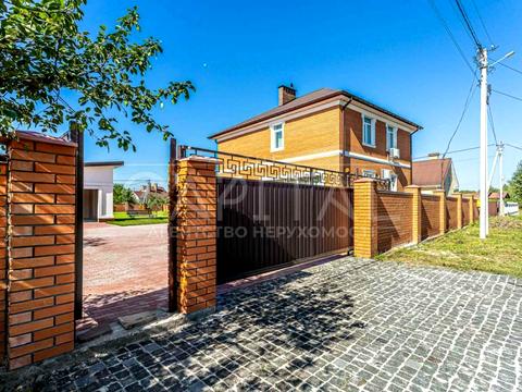 будинок за адресою Центральна вул.