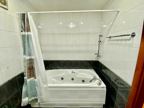 квартира за адресою Стратегічне шосе (Науки), 17