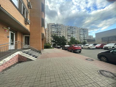 квартира за адресою Срібнокільська вул., 24