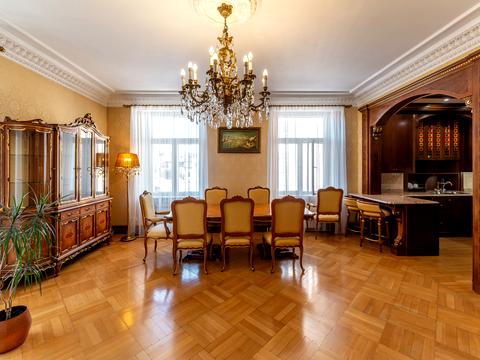 квартира за адресою Пилипа Орлика вул., 6