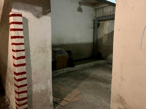 паркомісце за адресою Васильківська вул., 18