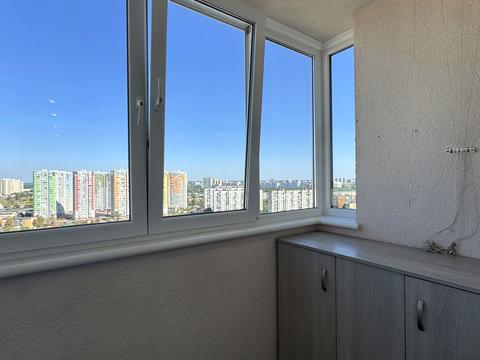 квартира за адресою Андрія Аболмасова вул. (Панельна), 4