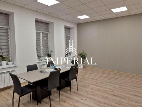 комерційна за адресою Глибочицька вул., 40