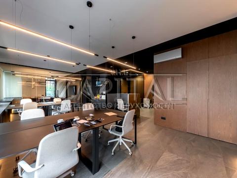 коммерческая по адресу Calle Dilova ул. (Димитрова), 1/2