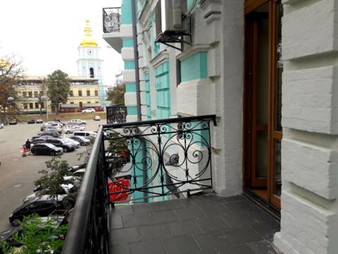 квартира за адресою Десятинна вул., 1/3