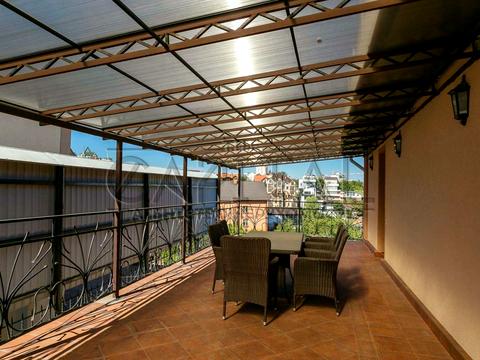 будинок за адресою Привітна вул., 10