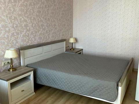 квартира за адресою Дніпровська набережна вул., 26-А