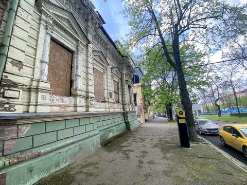 комерційна за адресою Науки просп. (Гагаріна), 27