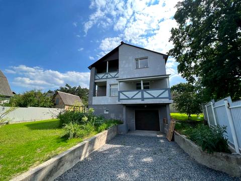 дом по адресу с. Забучье, Рідна