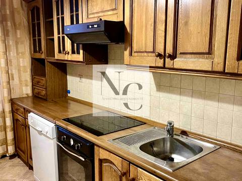 квартира за адресою Старонаводницька вул., 8