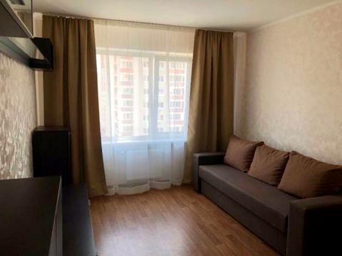 квартира за адресою Софії Русової вул., 3