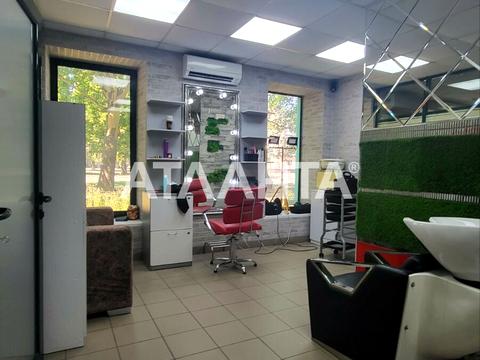 комерційна за адресою Варненська вул., 13