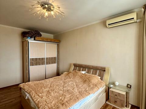 квартира за адресою Середньофонтанська вул., 19б