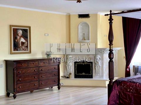 дом по адресу Бориспольская ул.