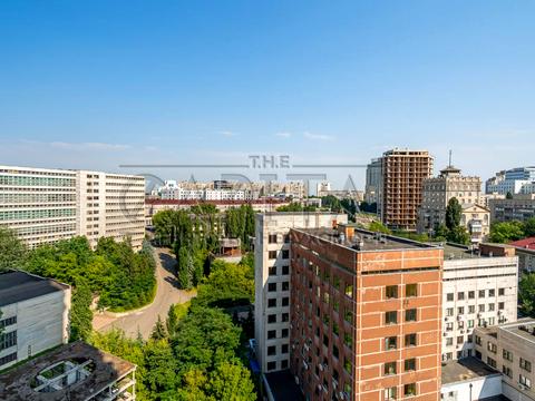коммерческая по адресу Кловский спуск, 7a