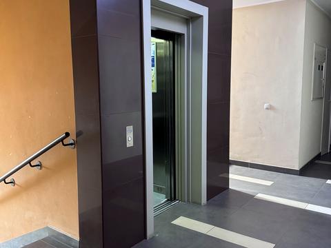 квартира за адресою Регенераторна вул., 4к2