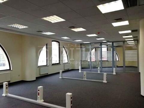 комерційна за адресою Тараса Шевченка бульв., 37/122