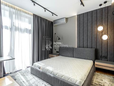 будинок за адресою Богатирська вул., 30