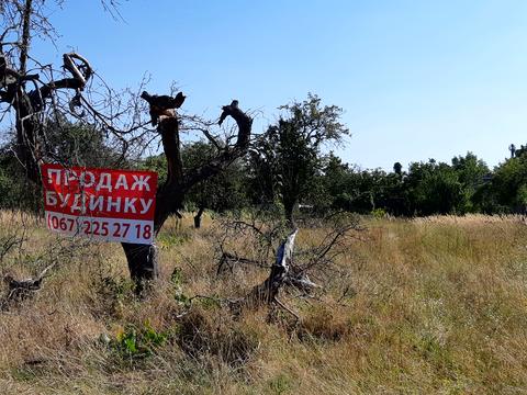 участок по адресу Лісова