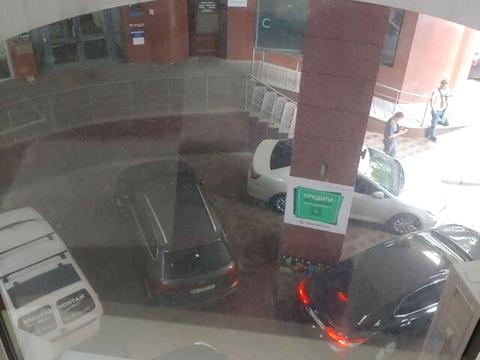 комерційна за адресою Кловський узвіз (Кловський), 7а