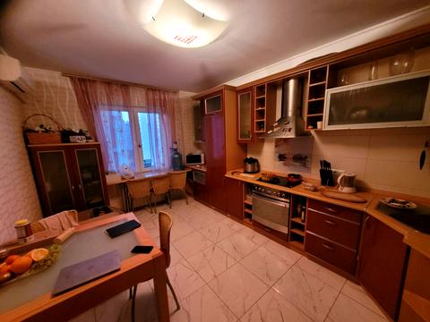 квартира за адресою Єлизавети Чавдар вул., 4