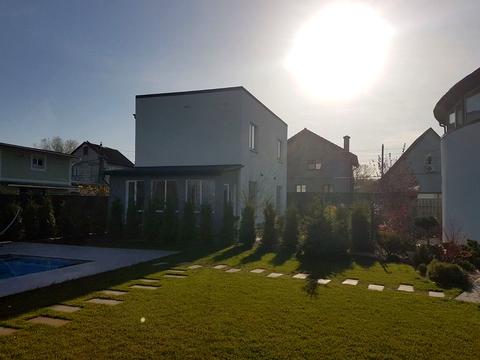 будинок за адресою 7-а Садова, 1