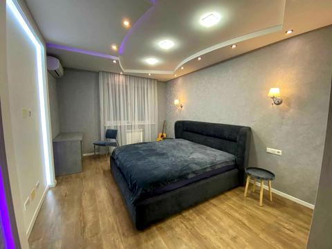 квартира за адресою Юрія Кондратюка вул., 5