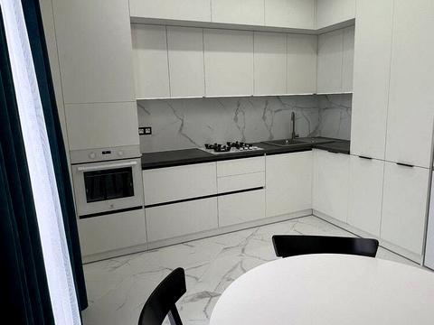 квартира за адресою Дениса Січинського вул., 2