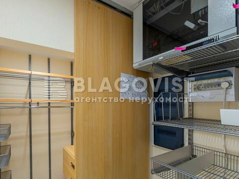 квартира за адресою Джона Маккейна вул. (Івана Кудрі), 1-Б