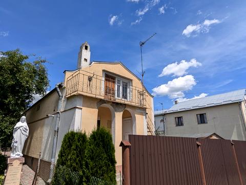 будинок за адресою Розточчя вул., 24