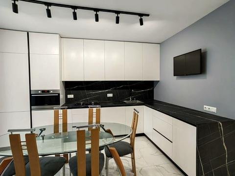 квартира по адресу Черновола ул., 1