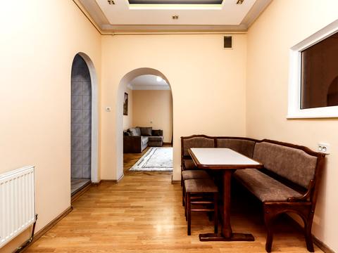 квартира за адресою Дмитра Донцова вул., 6