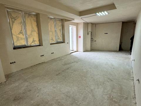 коммерческая по адресу Французский бульв., 7