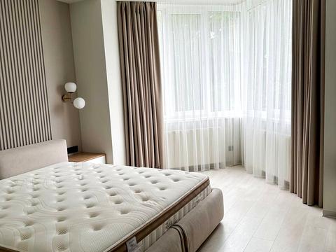 квартира за адресою Салютна вул., 1-Б