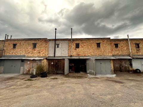 паркомісце за адресою Гайова вул., 14