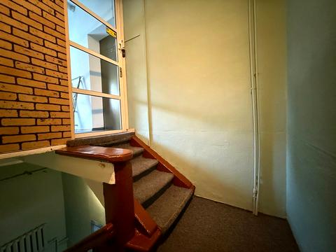 комерційна за адресою Михайлівська вул., 21