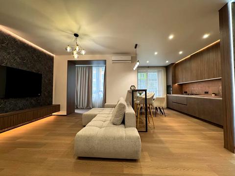 квартира за адресою Приозерна вул., 2