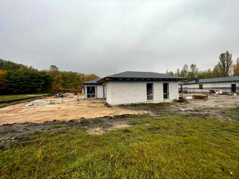 будинок за адресою с. Дмитрівка, Молодіжна вул.