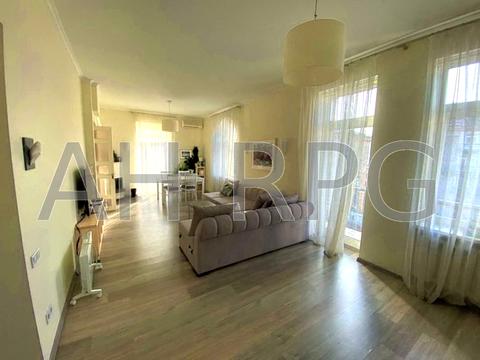 квартира за адресою Хрещатик вул. (Kreschatic), 13