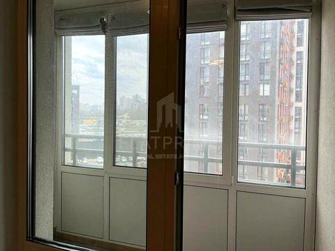 квартира за адресою Дніпровська набережна вул., 18-Б