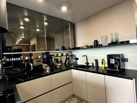 квартира за адресою Зарічна вул., 6К4