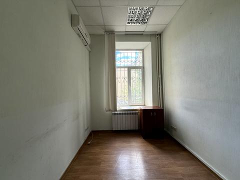 коммерческая по адресу Евгения Чикаленко ул. (Пушкінська), 25