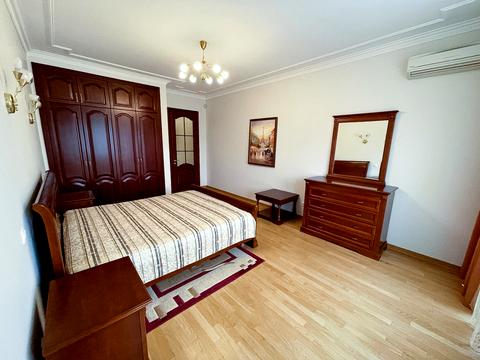 квартира по адресу Кловский спуск, 5