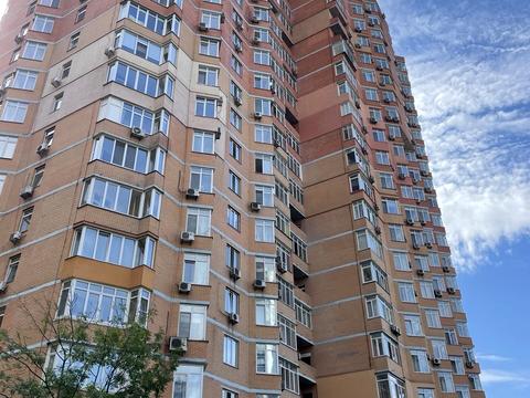 квартира за адресою Євгена Коновальця вул. (Щорса), 32-Г