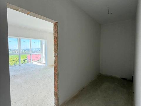 квартира за адресою Горіхова, 54а