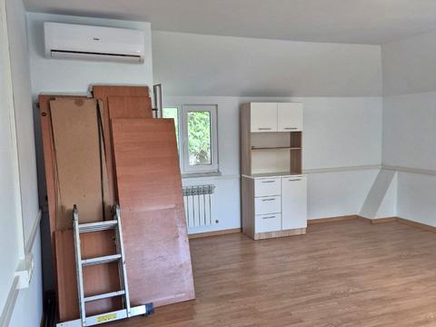комерційна за адресою Королева, 70/1