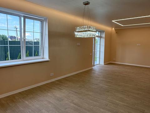 будинок за адресою Приозерна вул.