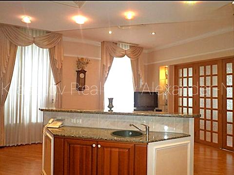 квартира за адресою Європейська пл. (Катерининська), 5
