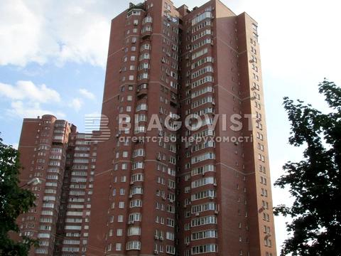 квартира за адресою Анни Ахматової вул., 13-Г
